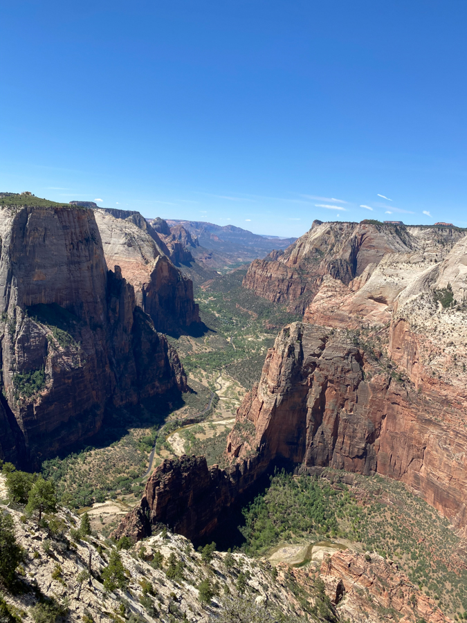 canyons and valleys of zion national park