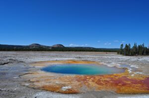 Yellowstone geyser